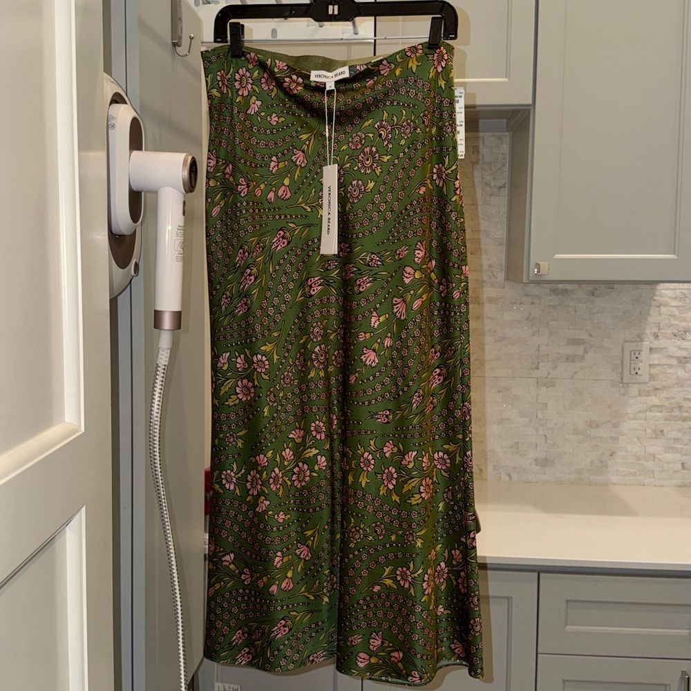 Veronica Beard Clover Skirt - NWT - size 10